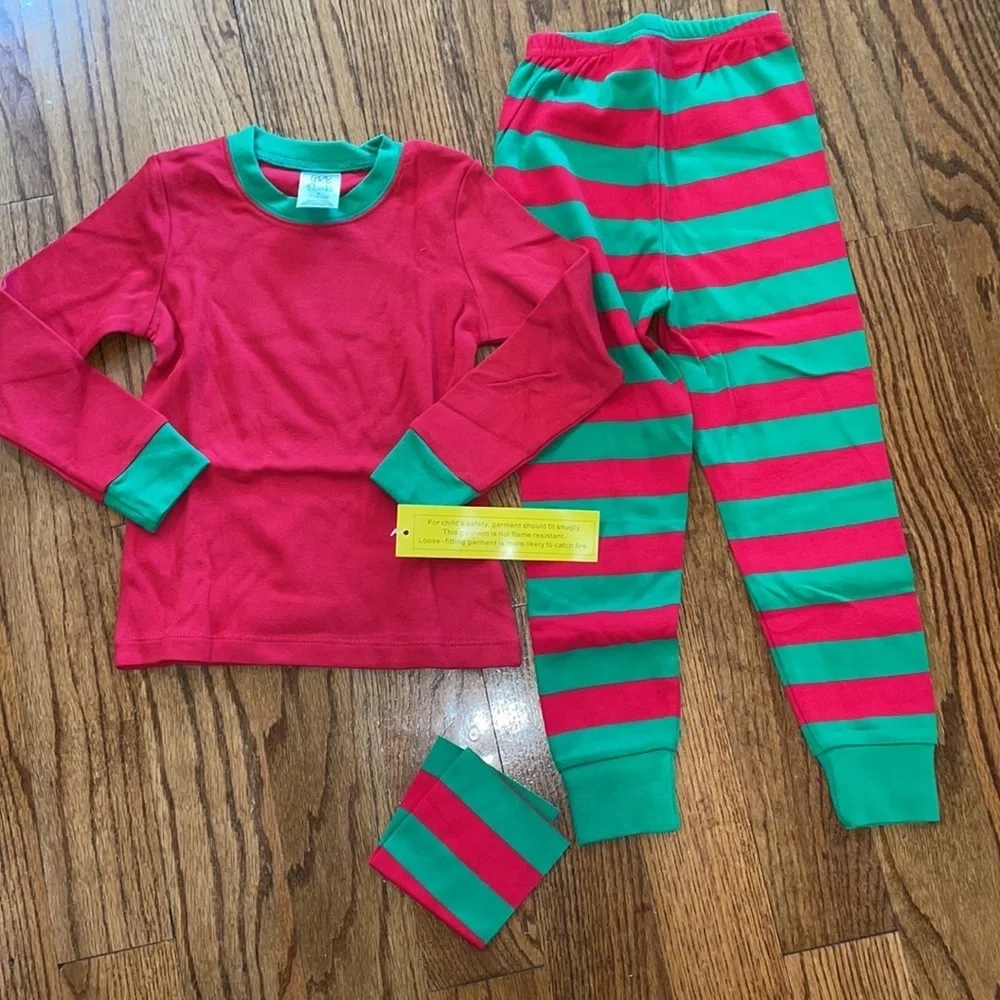 Red and green size 4 kids pajamas (unisex) with extra material to appliqué NWT